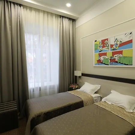 Donald Inn Odesa